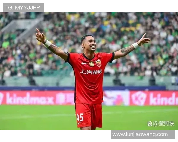 山东鲁能与上海上港精彩对决集锦回顾与分析